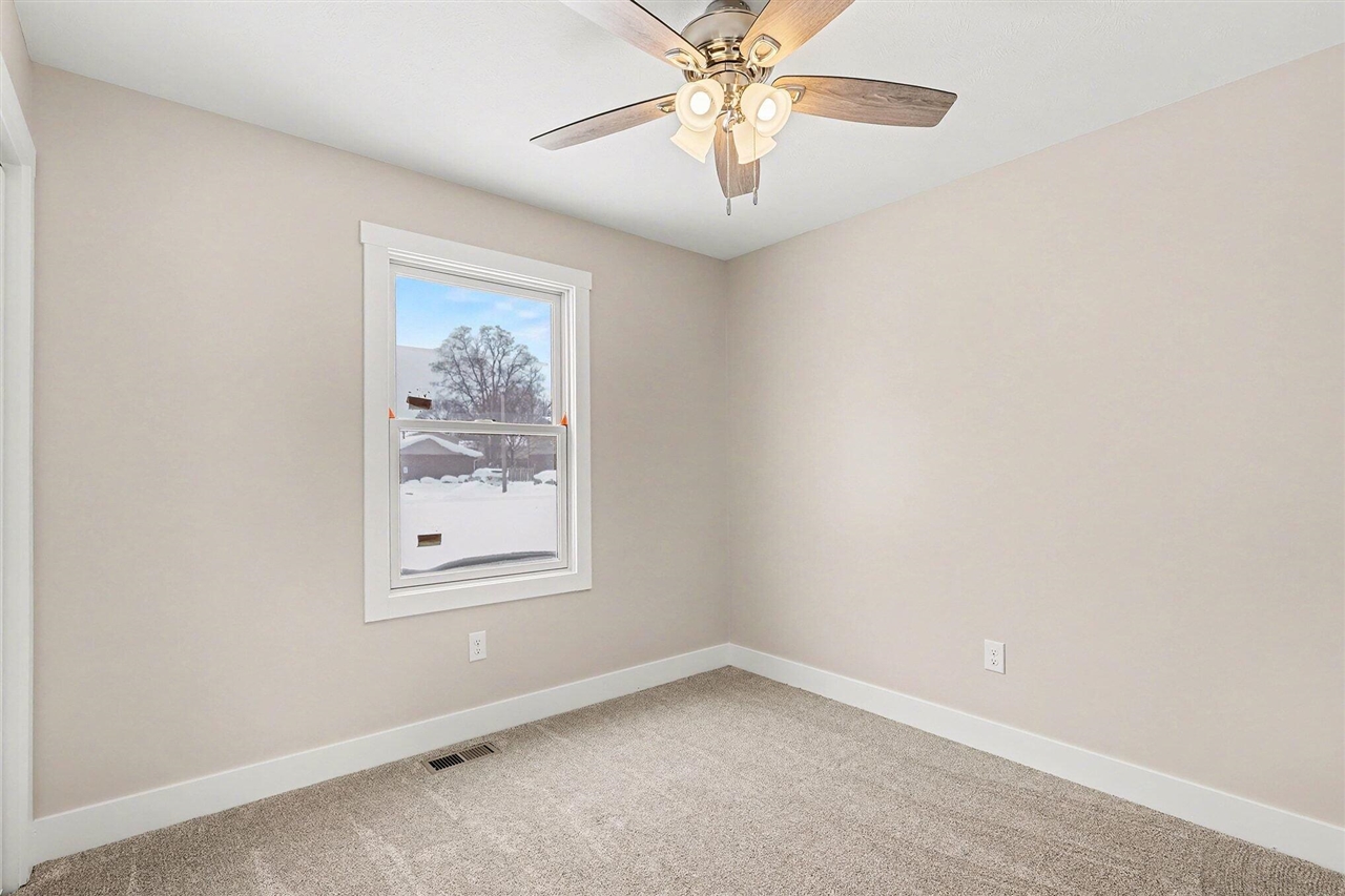 99 River Street, Coopersville, MI, 49404