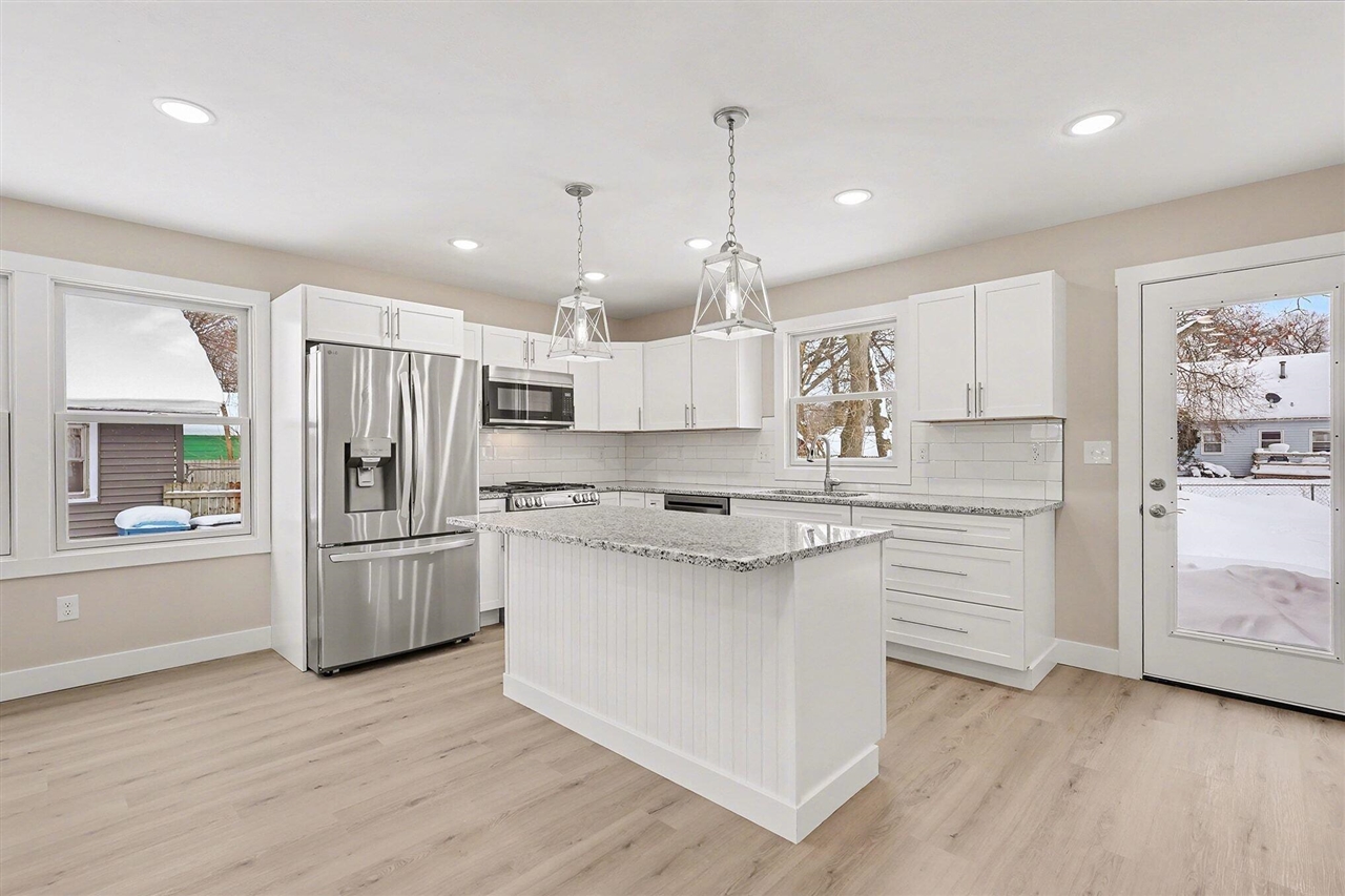 99 River Street, Coopersville, MI, 49404