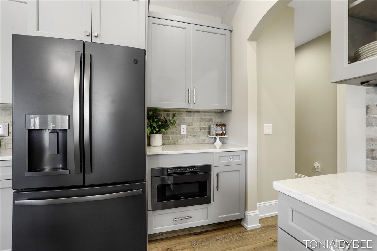 5565 Albright Avenue, Grandville, MI, 49418-9780