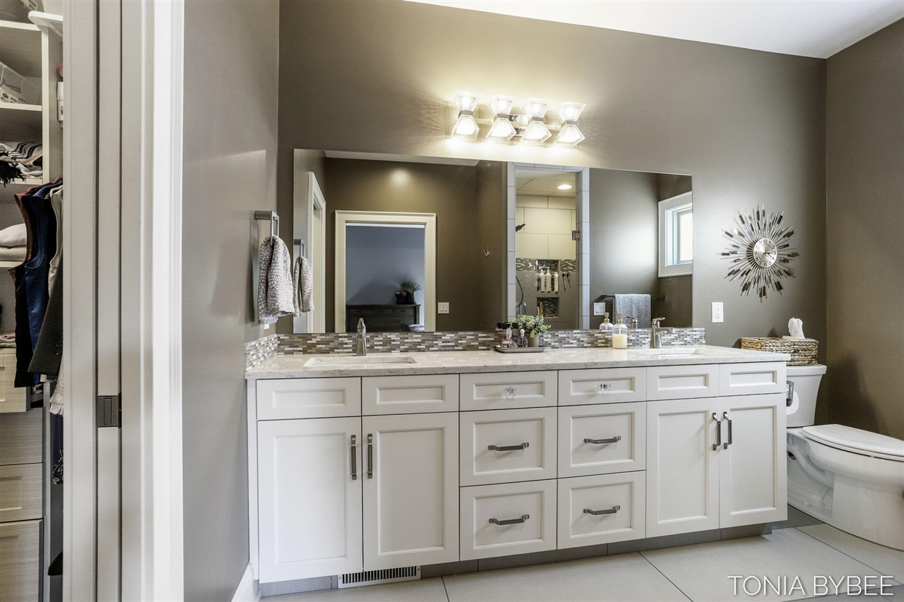 5565 Albright Avenue, Grandville, MI, 49418-9780