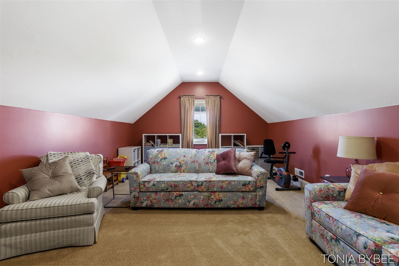 5565 Albright Avenue, Grandville, MI, 49418-9780