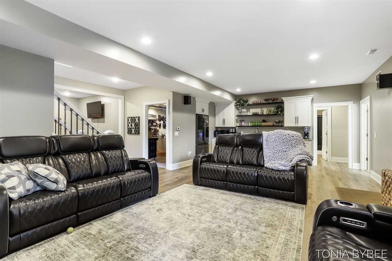 5565 Albright Avenue, Grandville, MI, 49418-9780