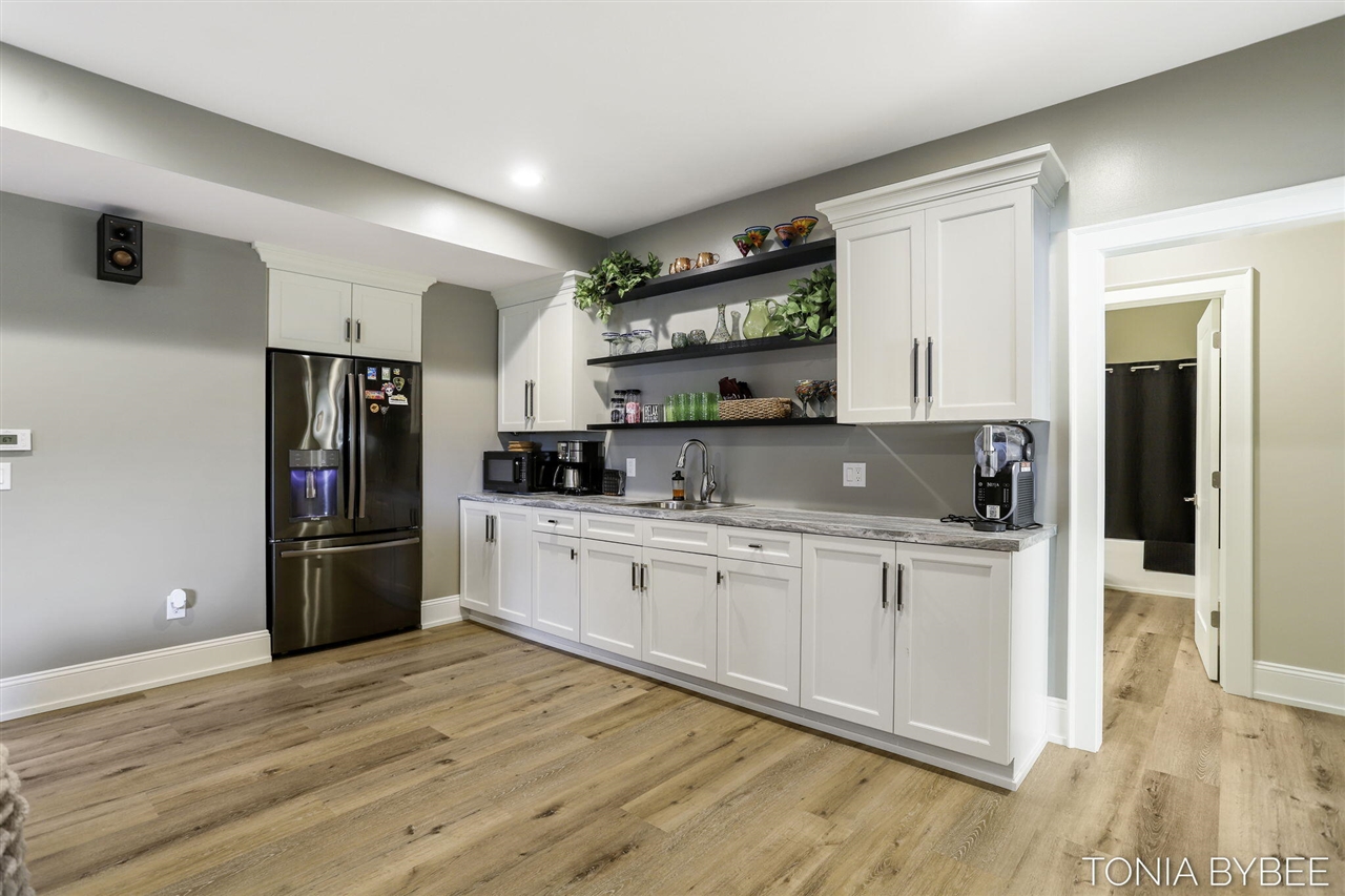 5565 Albright Avenue, Grandville, MI, 49418-9780