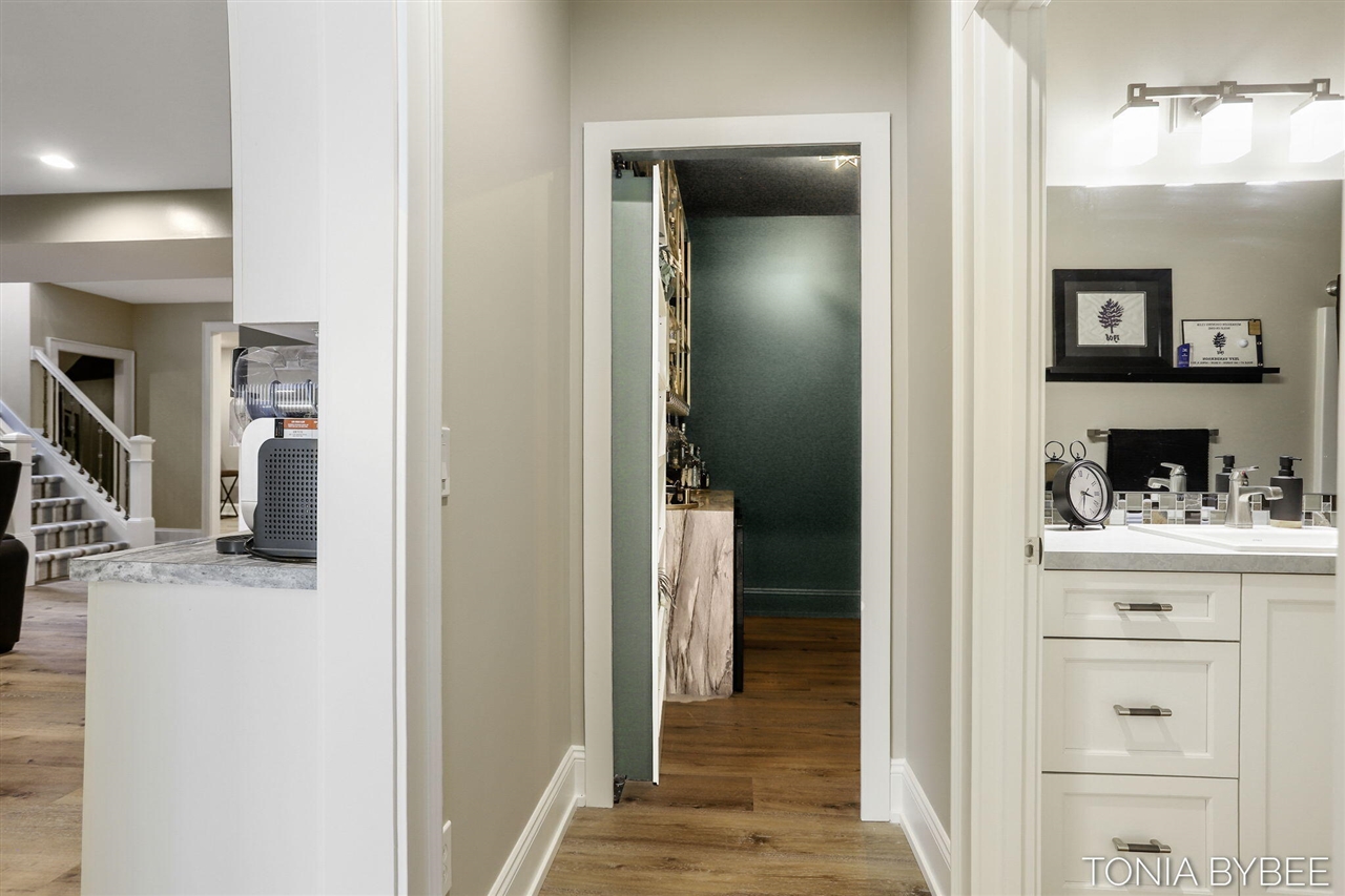 5565 Albright Avenue, Grandville, MI, 49418-9780