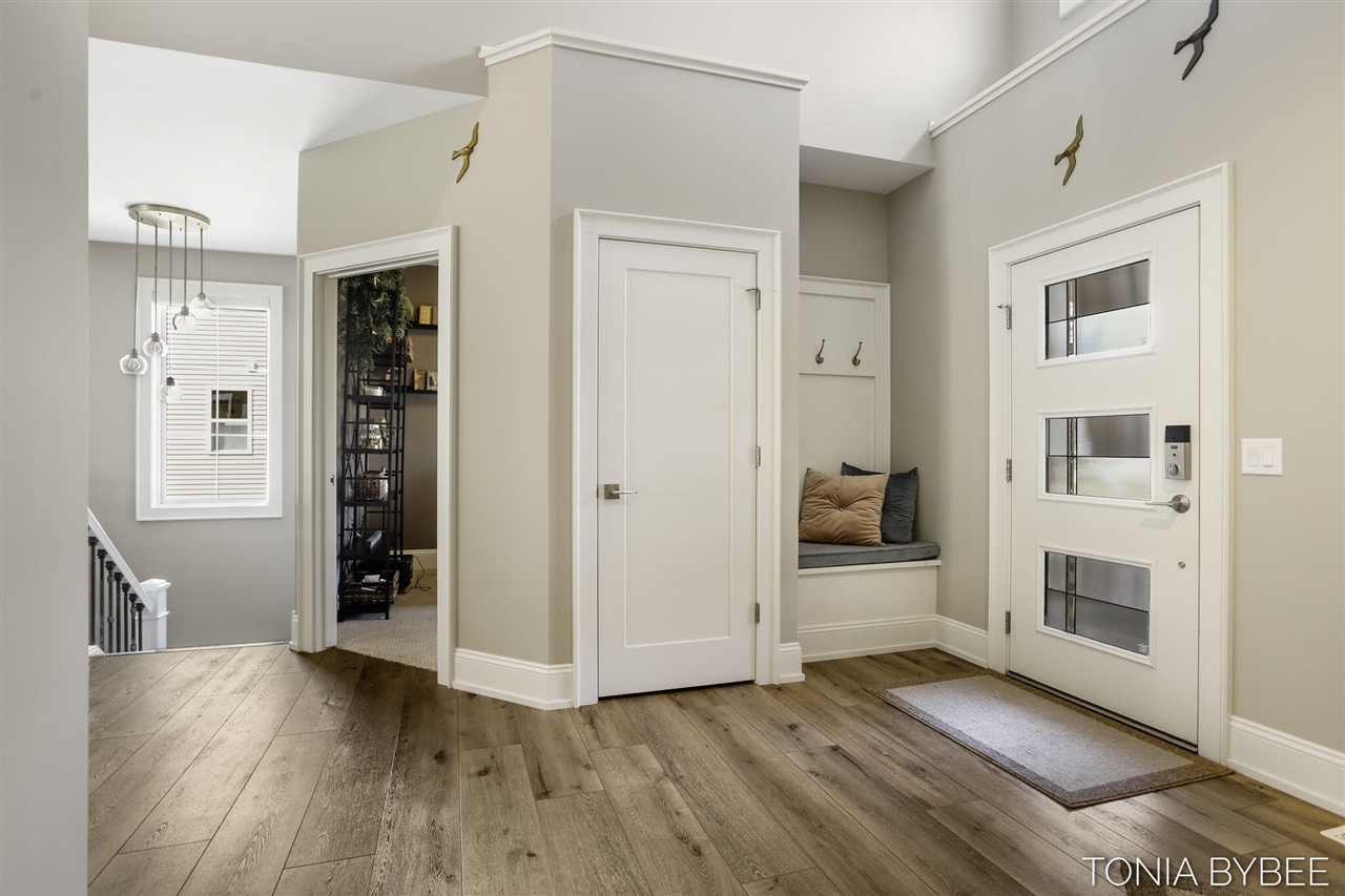 5565 Albright Avenue, Grandville, MI, 49418-9780