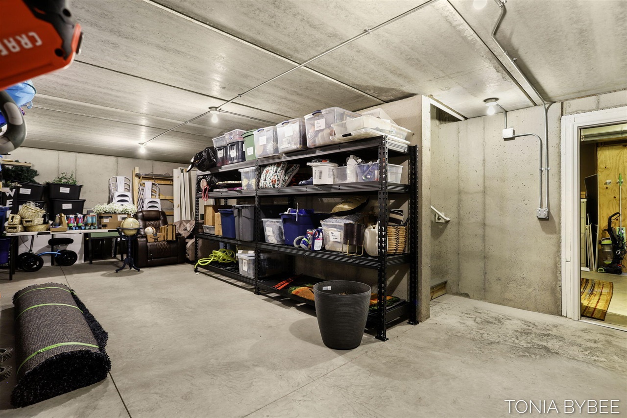 5565 Albright Avenue, Grandville, MI, 49418-9780