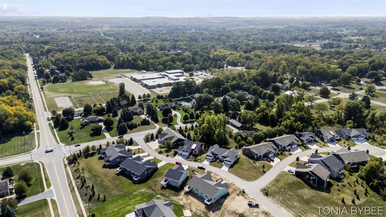 5565 Albright Avenue, Grandville, MI, 49418-9780