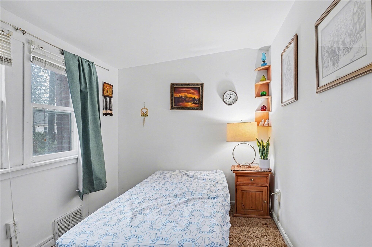 161 N Gardner Avenue, Battle Creek, MI, 49037-1119