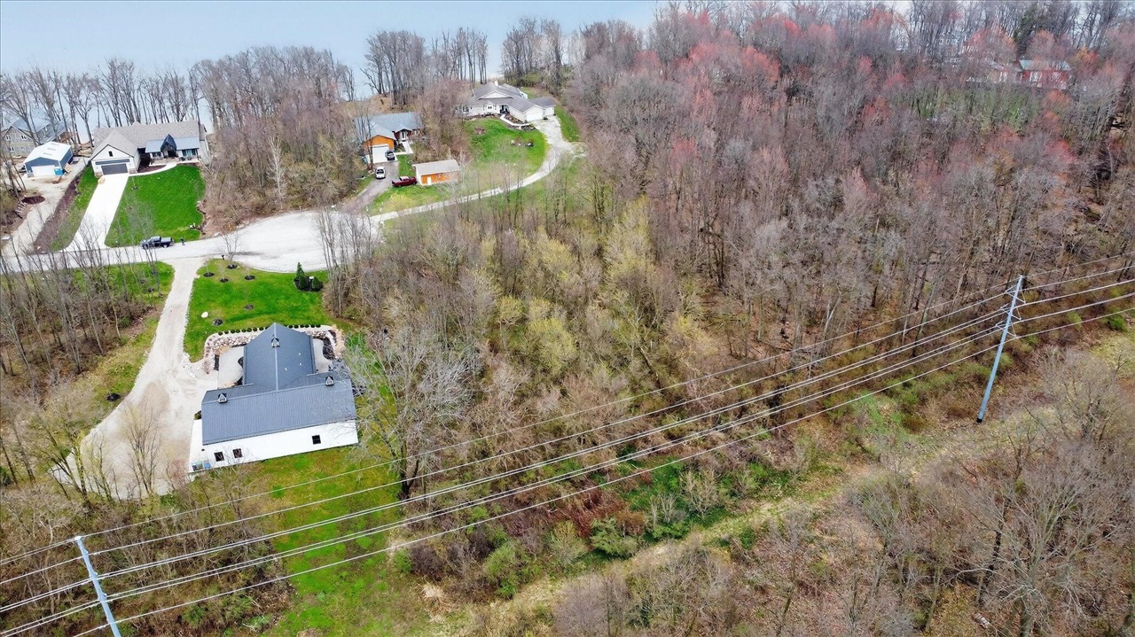 14 Forest Shores Drive, Cassopolis, MI, 49031-8662