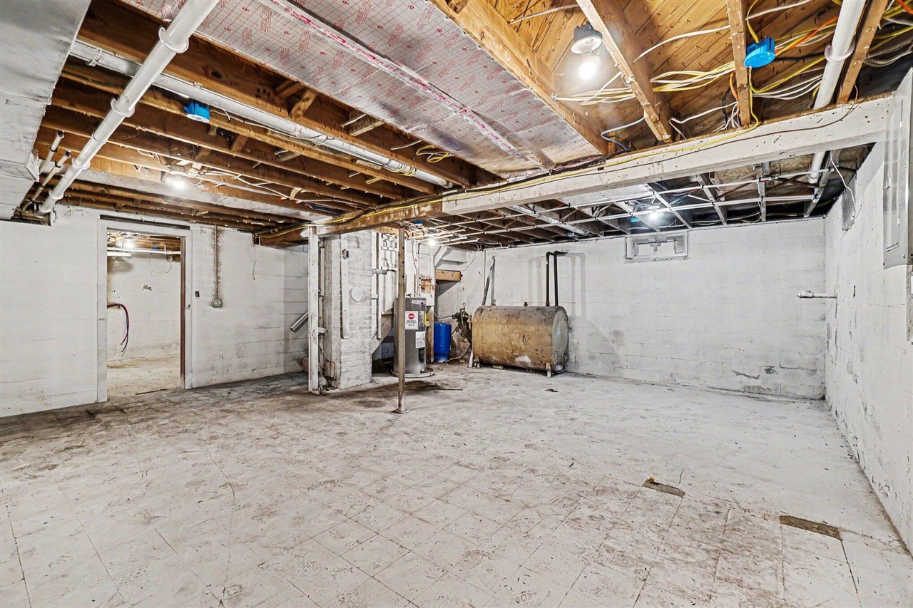 1684 Stonecrest Avenue, Portage, MI, 49002