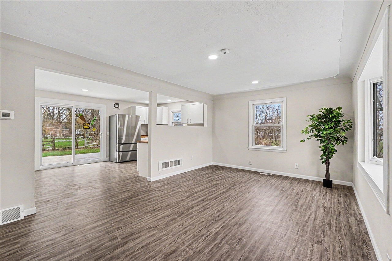 1684 Stonecrest Avenue, Portage, MI, 49002