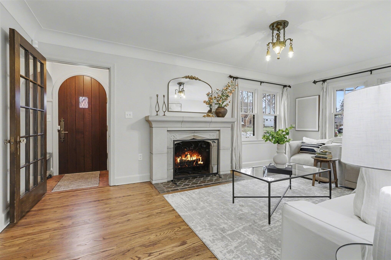 901 5th Street, Ann Arbor, MI, 48103-4846