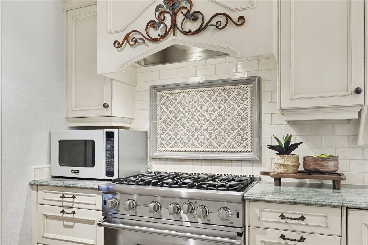 901 5th Street, Ann Arbor, MI, 48103-4846