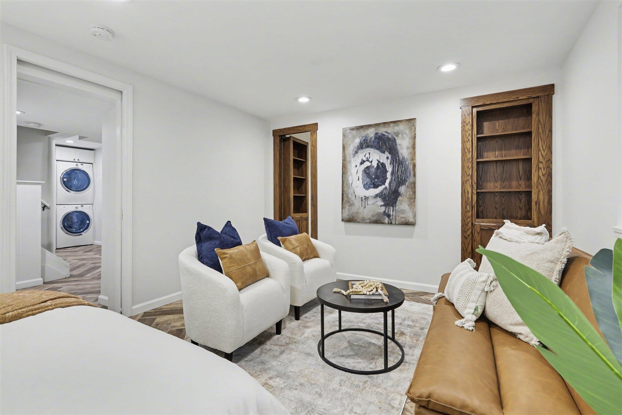 901 5th Street, Ann Arbor, MI, 48103-4846