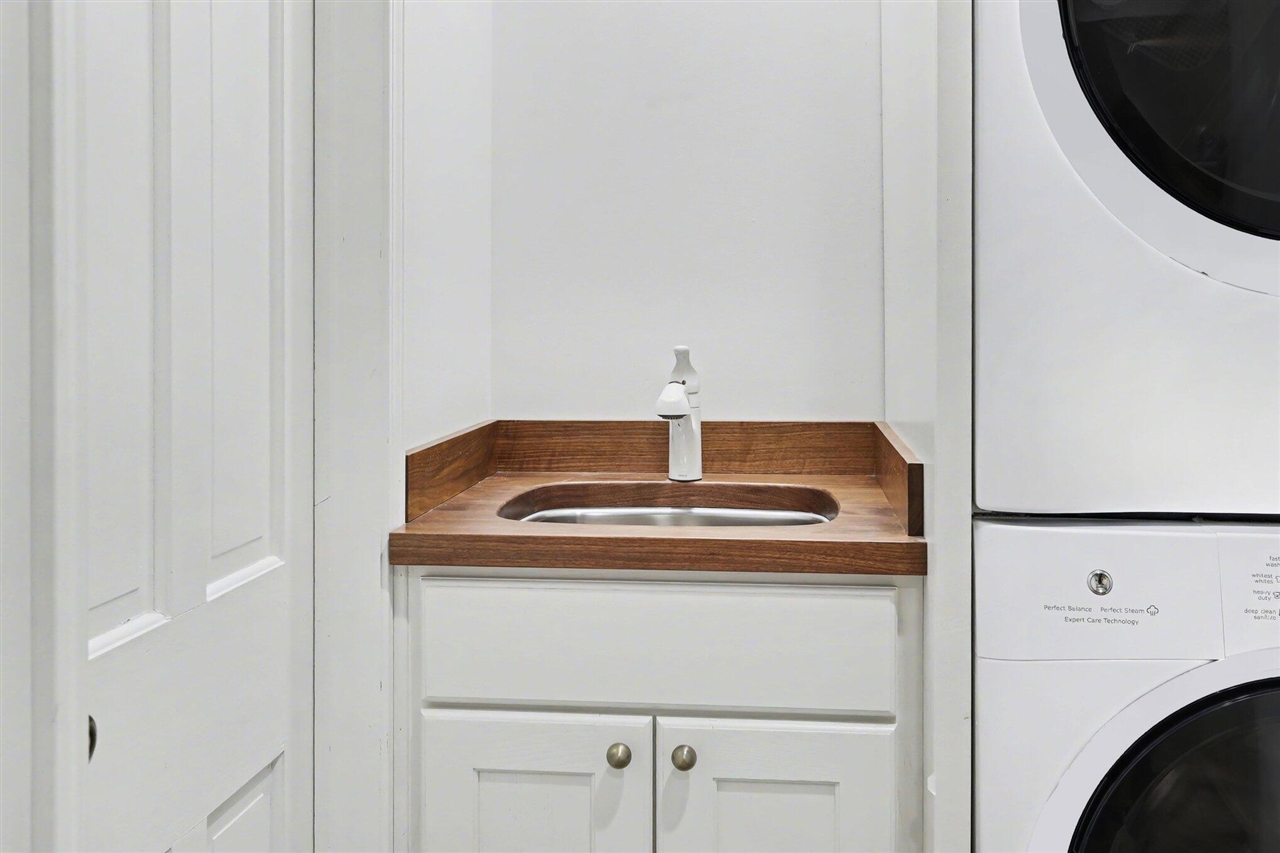 901 5th Street, Ann Arbor, MI, 48103-4846