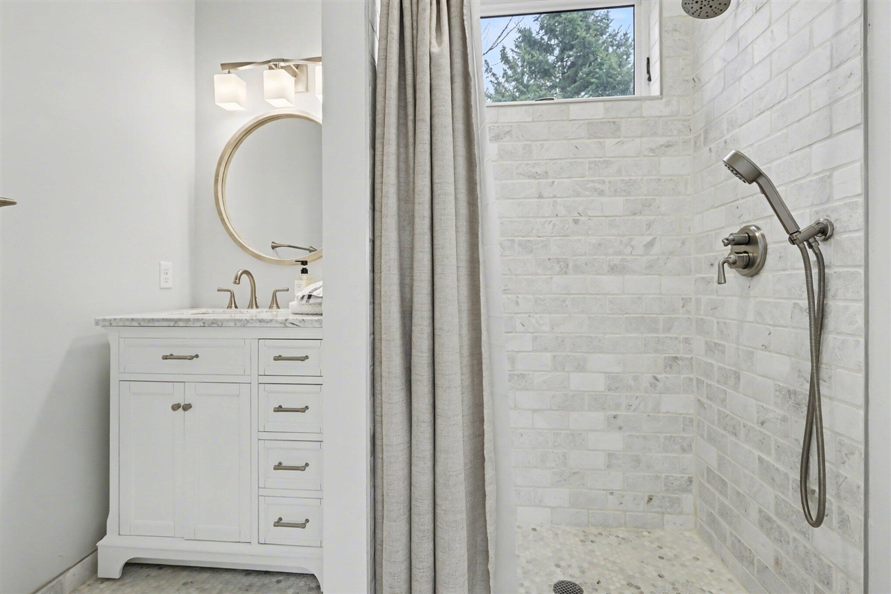 901 5th Street, Ann Arbor, MI, 48103-4846