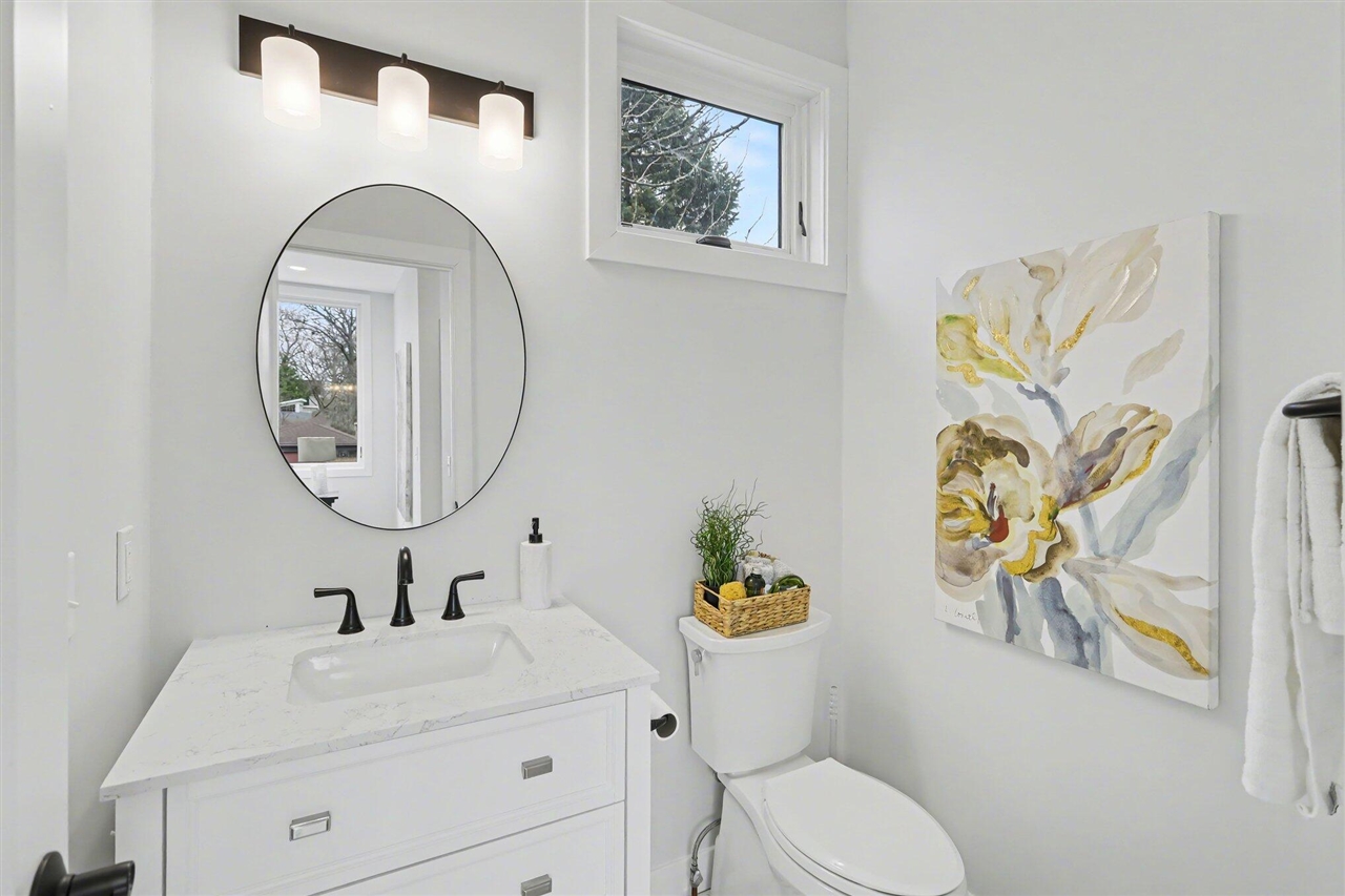 901 5th Street, Ann Arbor, MI, 48103-4846