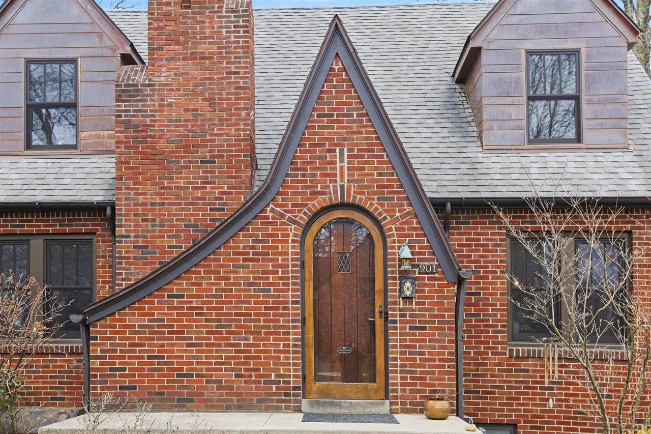 901 5th Street, Ann Arbor, MI, 48103-4846