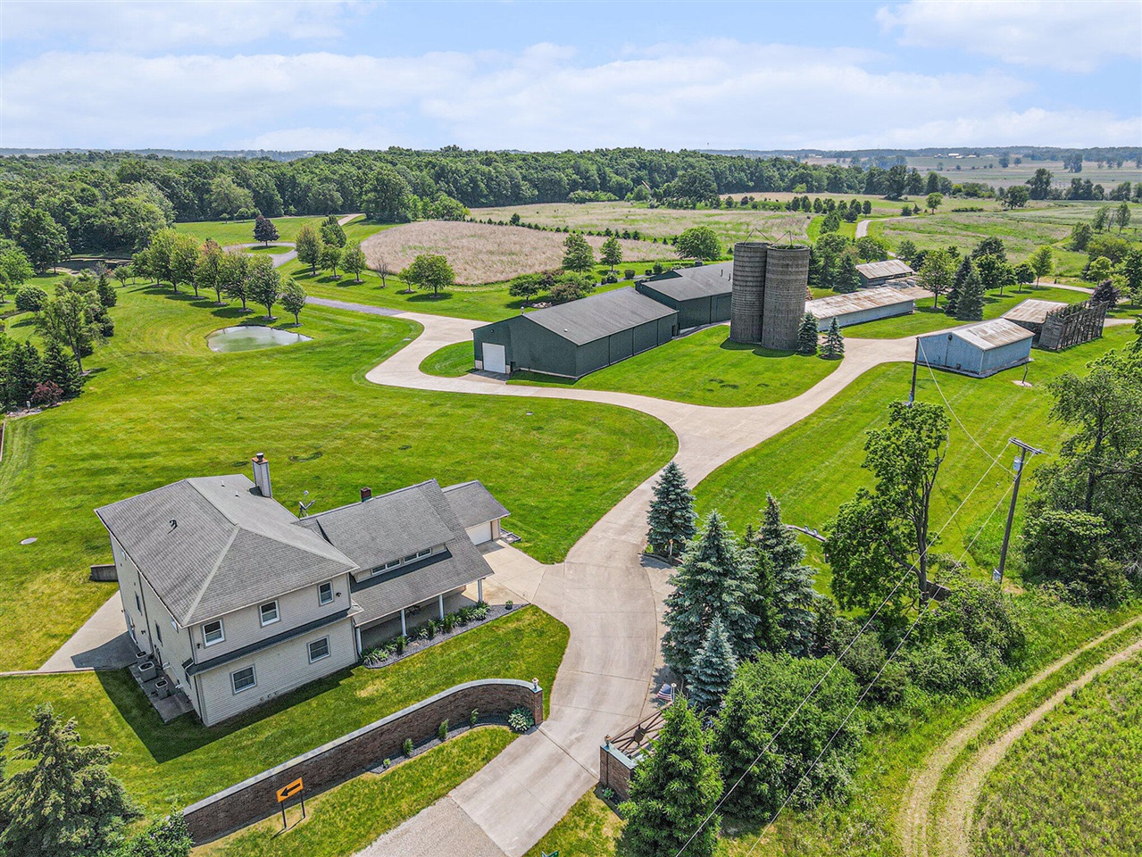 9991 Kaiser Road, Saline, MI, 48176