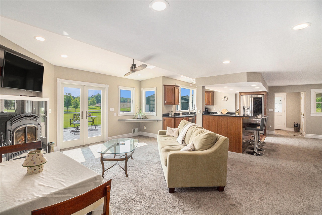 9991 Kaiser Road, Saline, MI, 48176