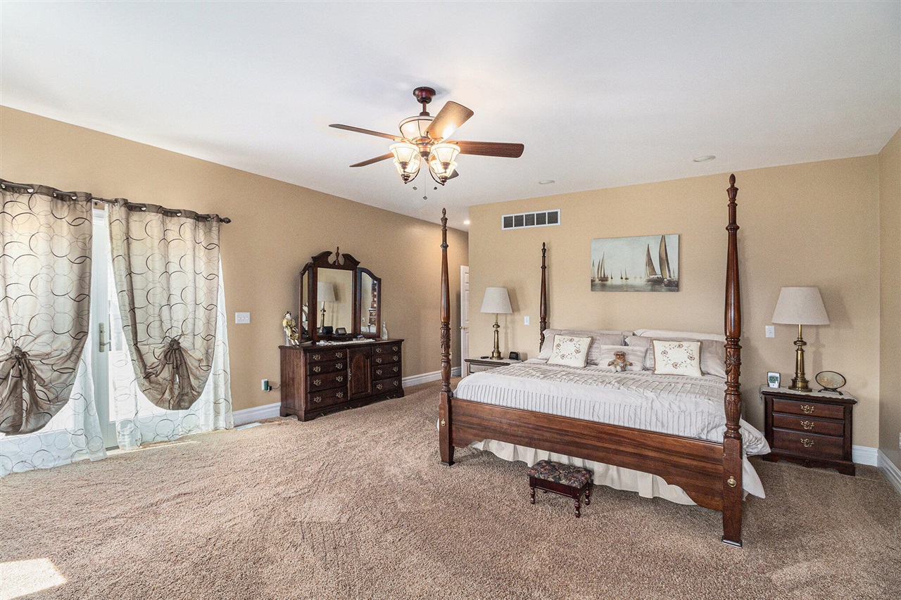 9991 Kaiser Road, Saline, MI, 48176