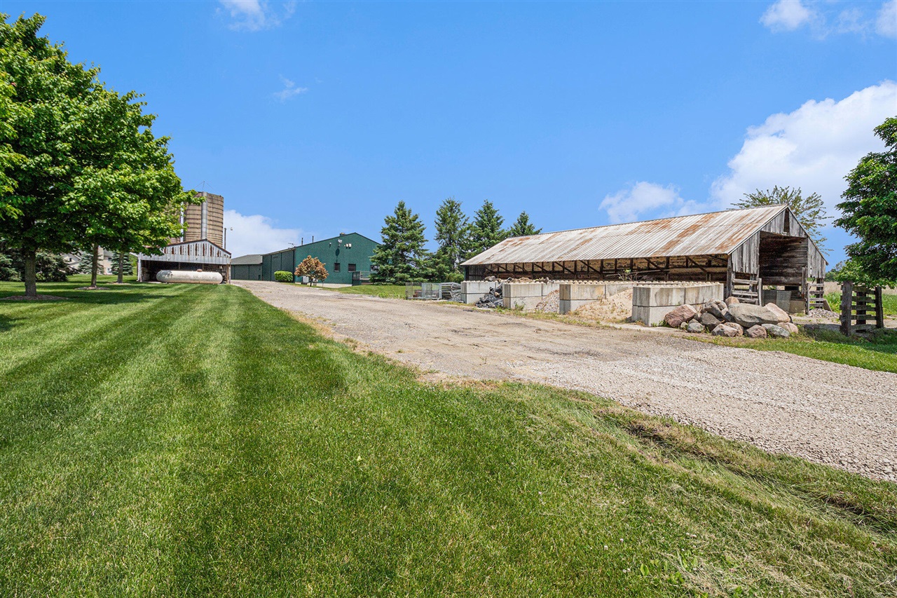 9991 Kaiser Road, Saline, MI, 48176