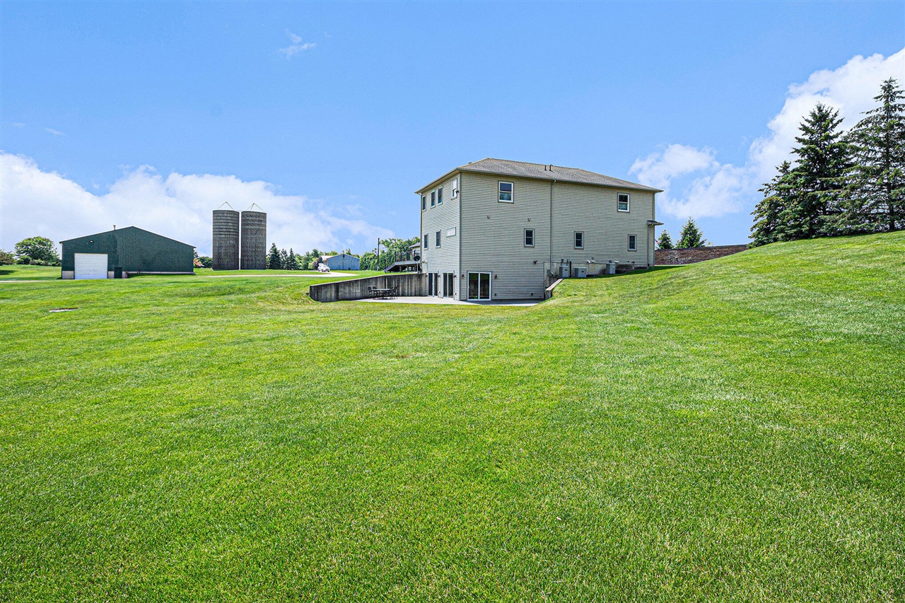 9991 Kaiser Road, Saline, MI, 48176