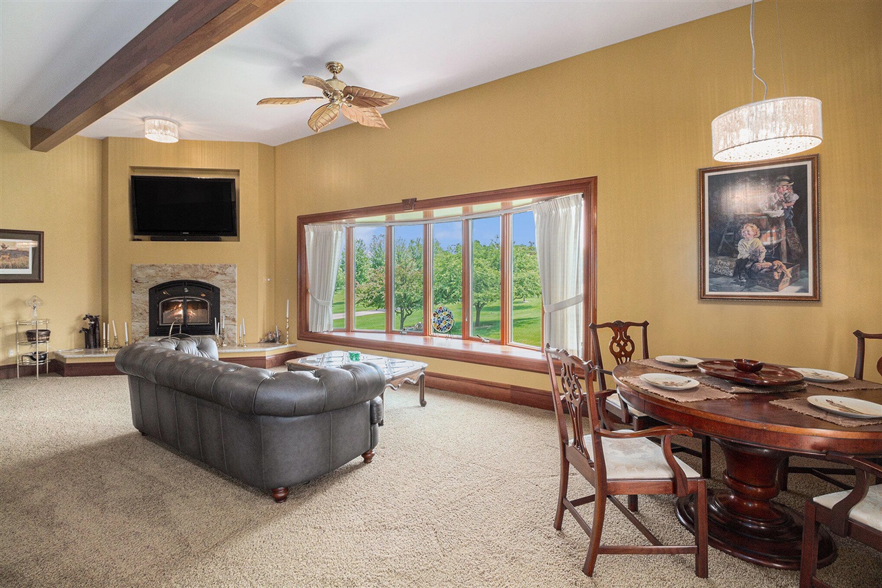 9991 Kaiser Road, Saline, MI, 48176