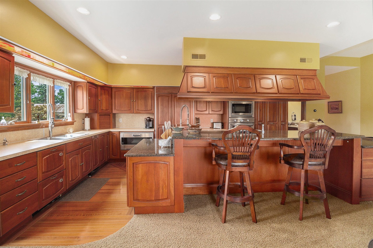 9991 Kaiser Road, Saline, MI, 48176