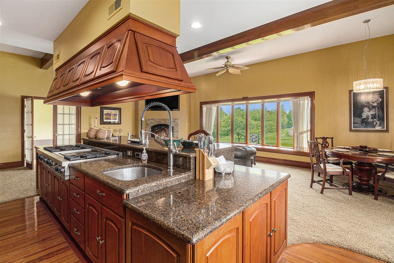 9991 Kaiser Road, Saline, MI, 48176