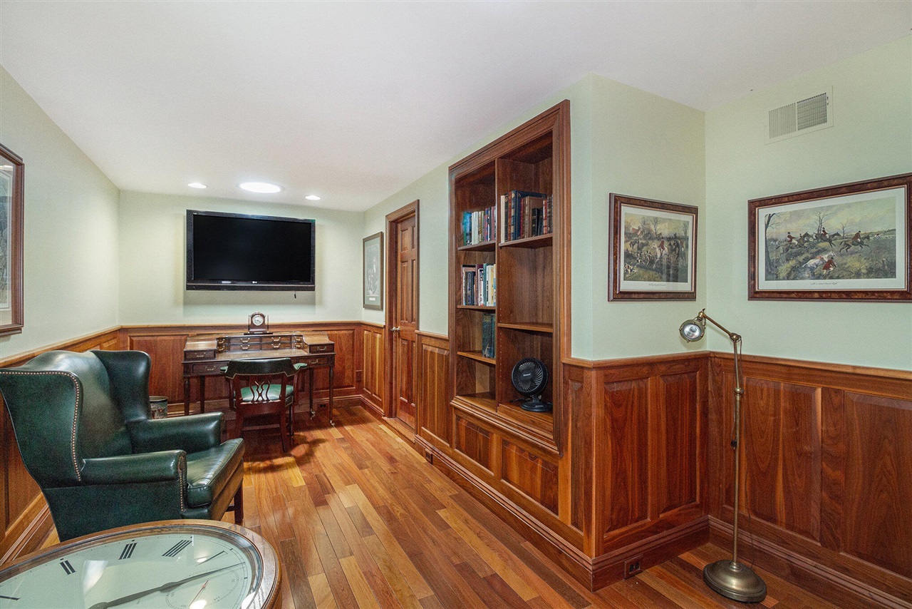 9991 Kaiser Road, Saline, MI, 48176