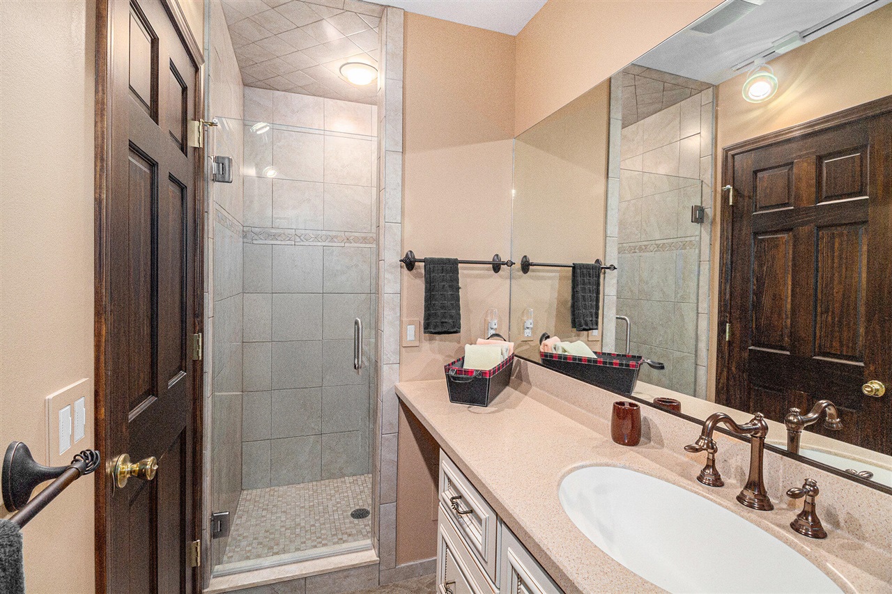 9991 Kaiser Road, Saline, MI, 48176