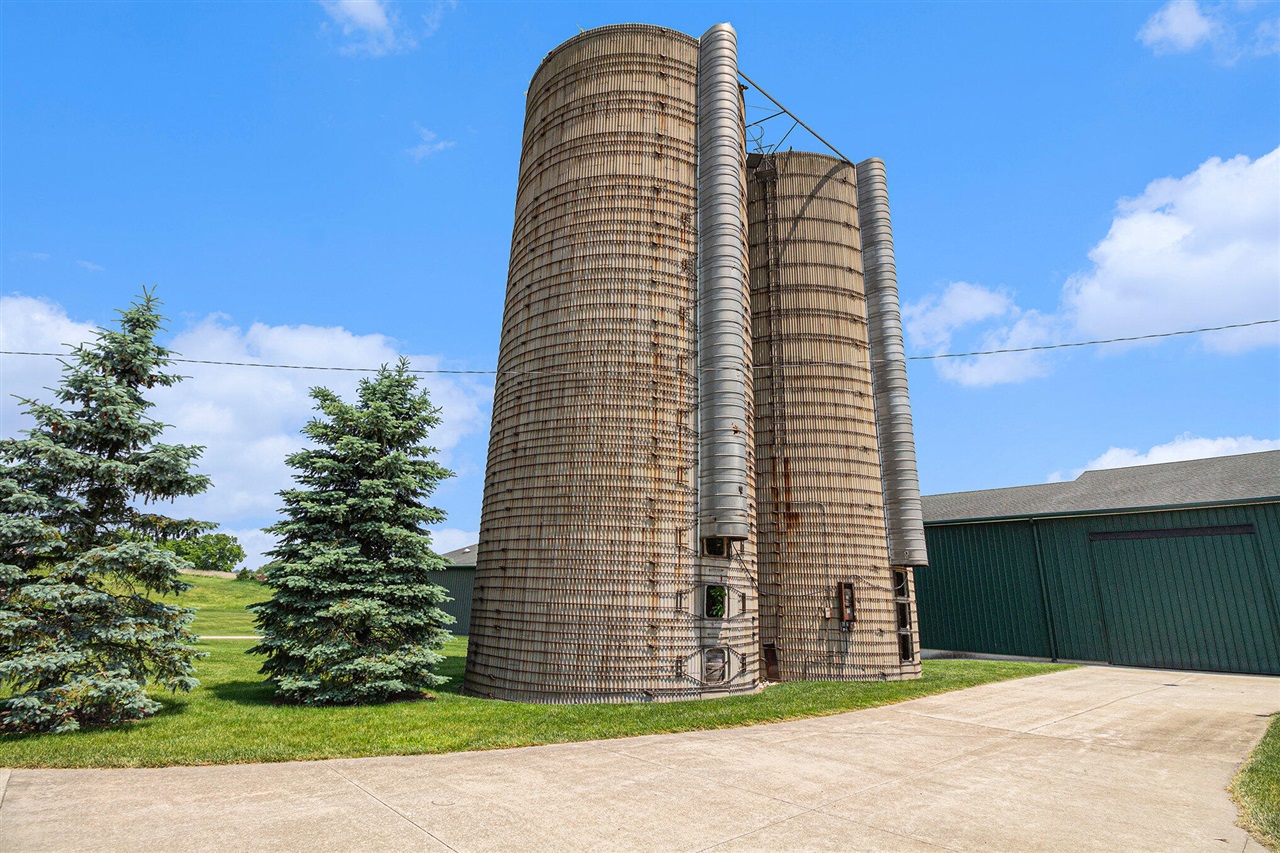 9991 Kaiser Road, Saline, MI, 48176