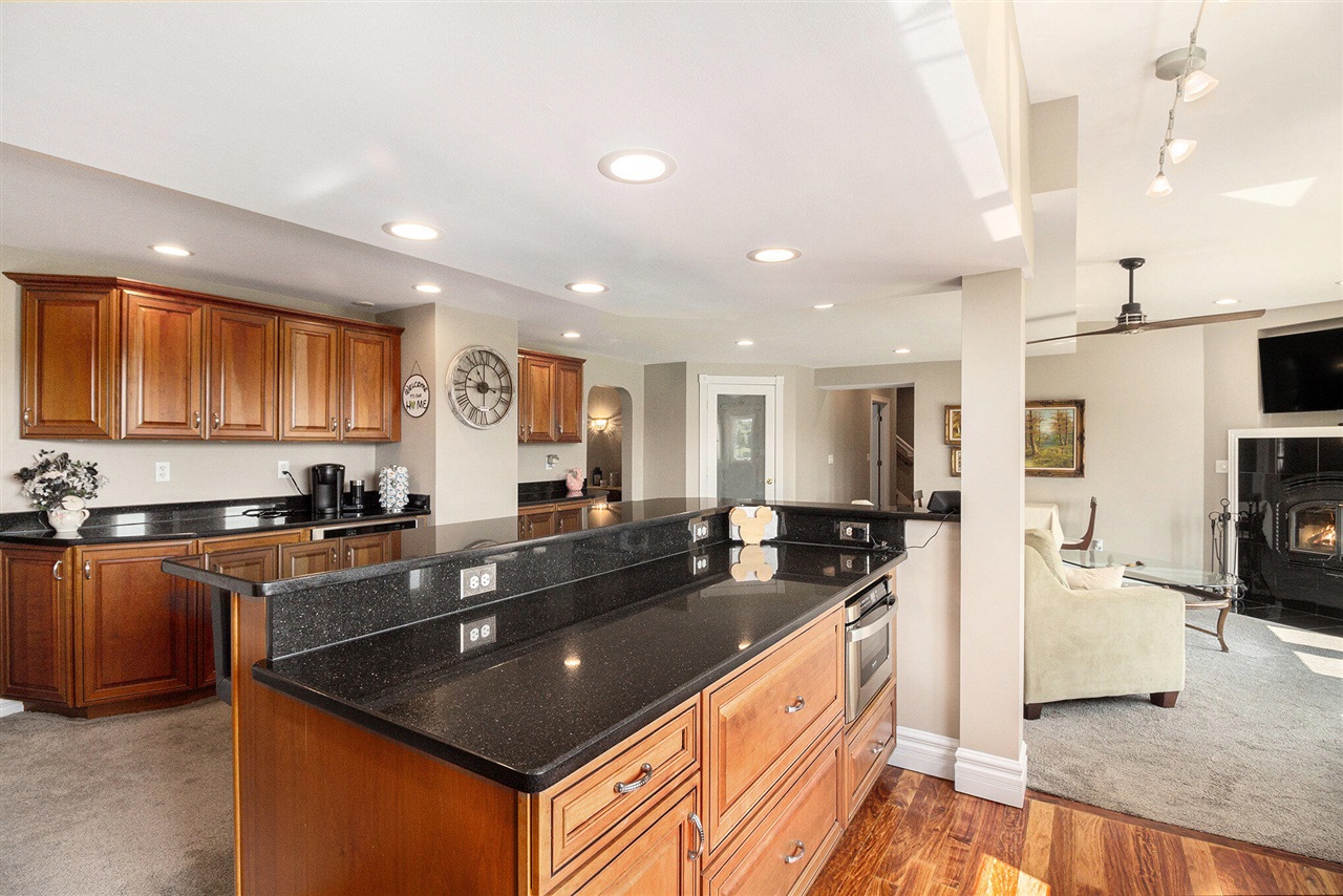 9991 Kaiser Road, Saline, MI, 48176