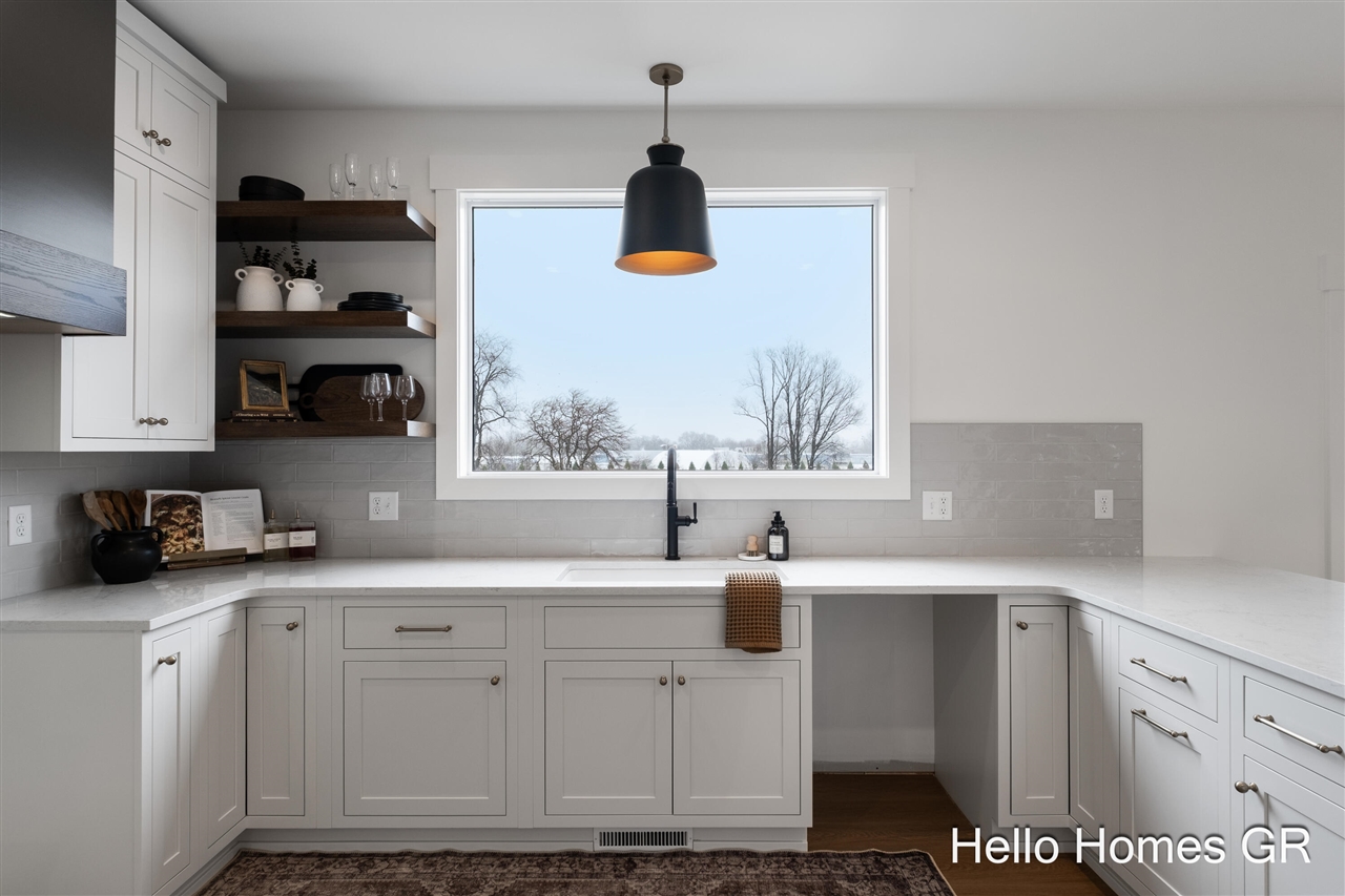 11326 Bancroft Way, Alto, MI, 49302