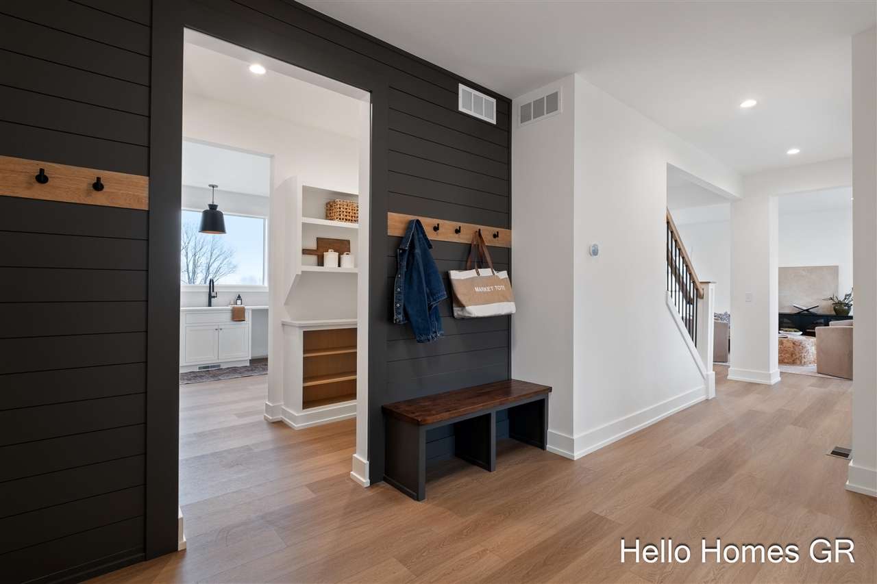 11326 Bancroft Way, Alto, MI, 49302