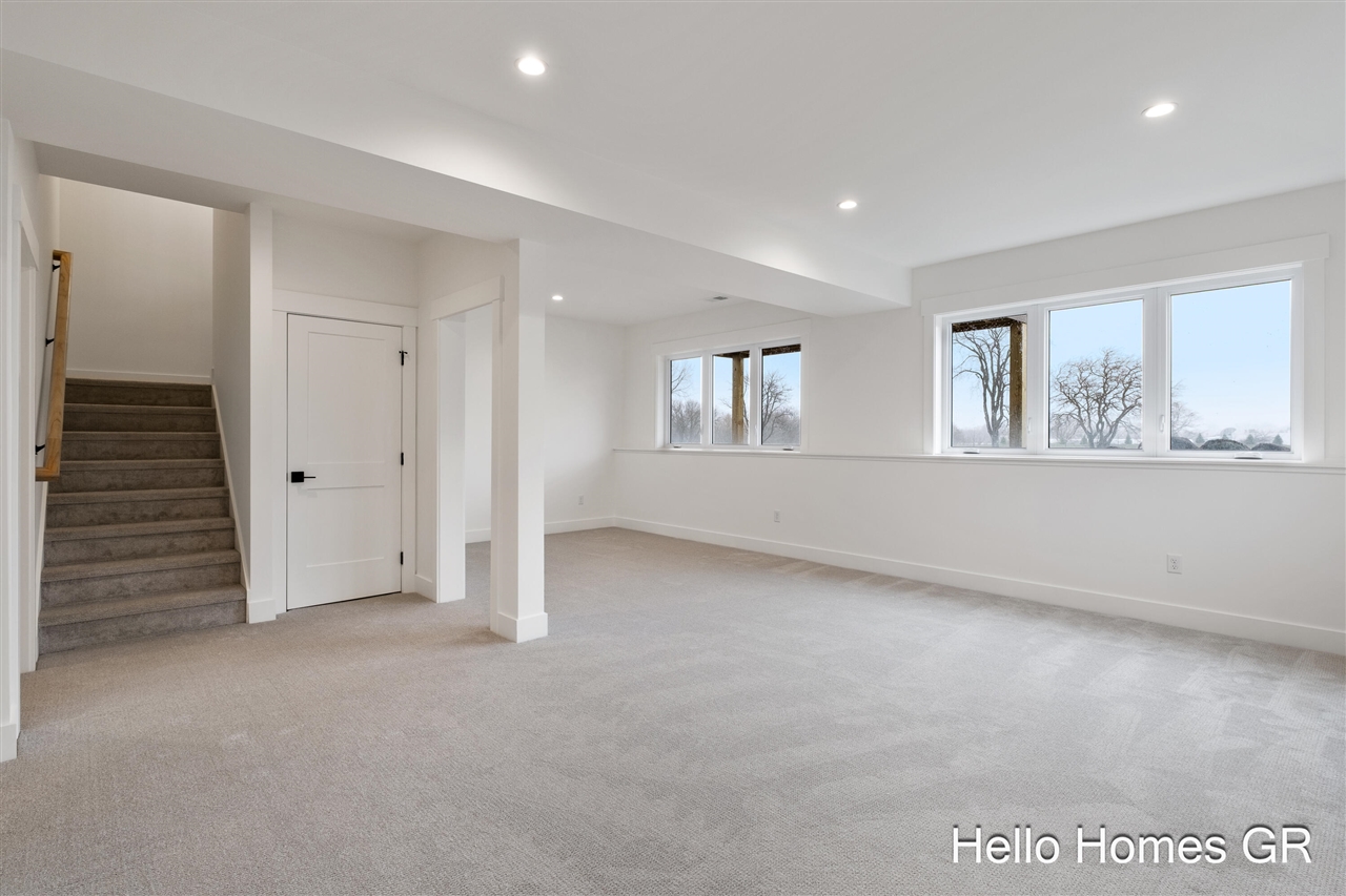 11326 Bancroft Way, Alto, MI, 49302