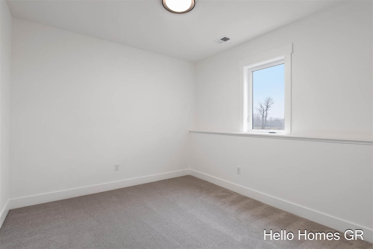 11326 Bancroft Way, Alto, MI, 49302