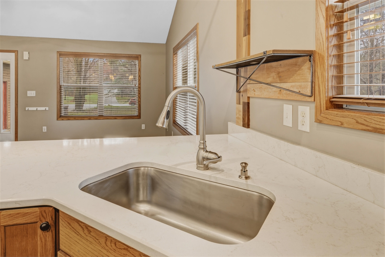 6417 Ototeman Trail, Saugatuck, MI, 49453-9417