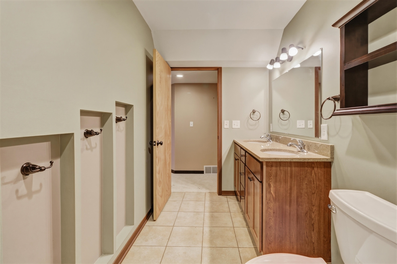 6417 Ototeman Trail, Saugatuck, MI, 49453-9417