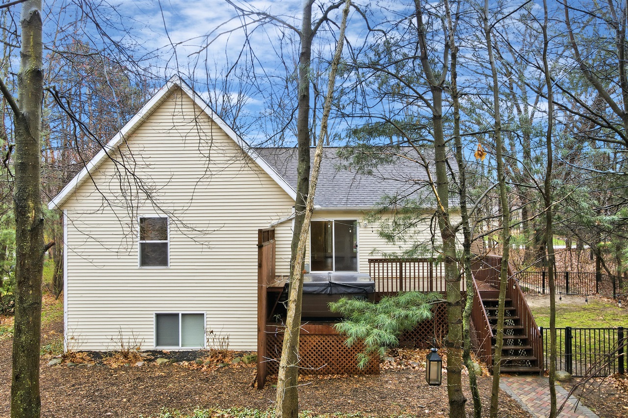 6417 Ototeman Trail, Saugatuck, MI, 49453-9417