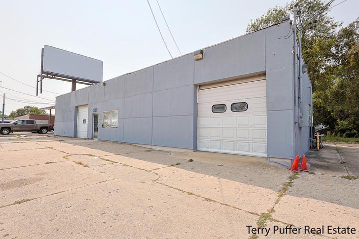 981 S Getty Street, Muskegon, MI, 49442-3649