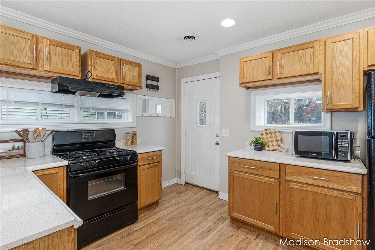 2655 Longfellow Avenue, Wyoming, MI, 49509-2010