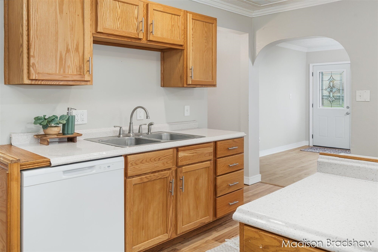 2655 Longfellow Avenue, Wyoming, MI, 49509-2010