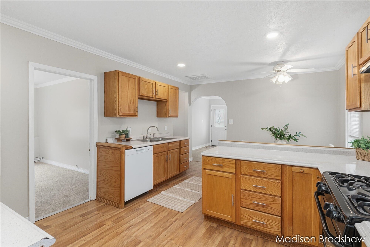 2655 Longfellow Avenue, Wyoming, MI, 49509-2010