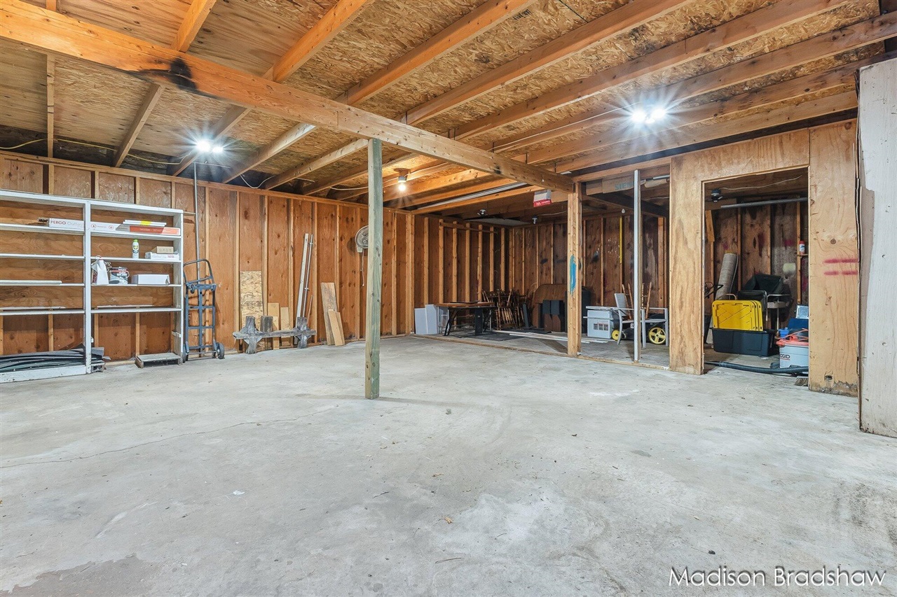 2655 Longfellow Avenue, Wyoming, MI, 49509-2010