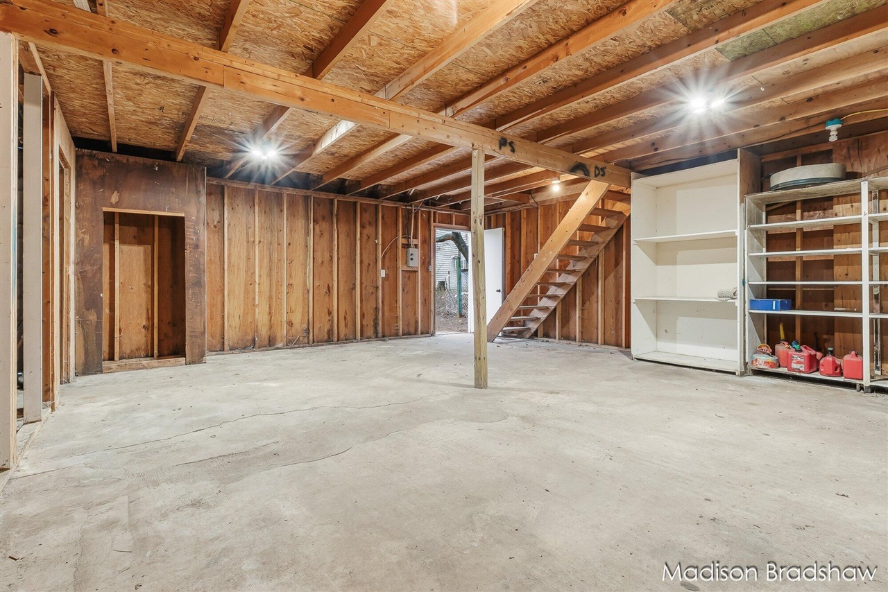 2655 Longfellow Avenue, Wyoming, MI, 49509-2010