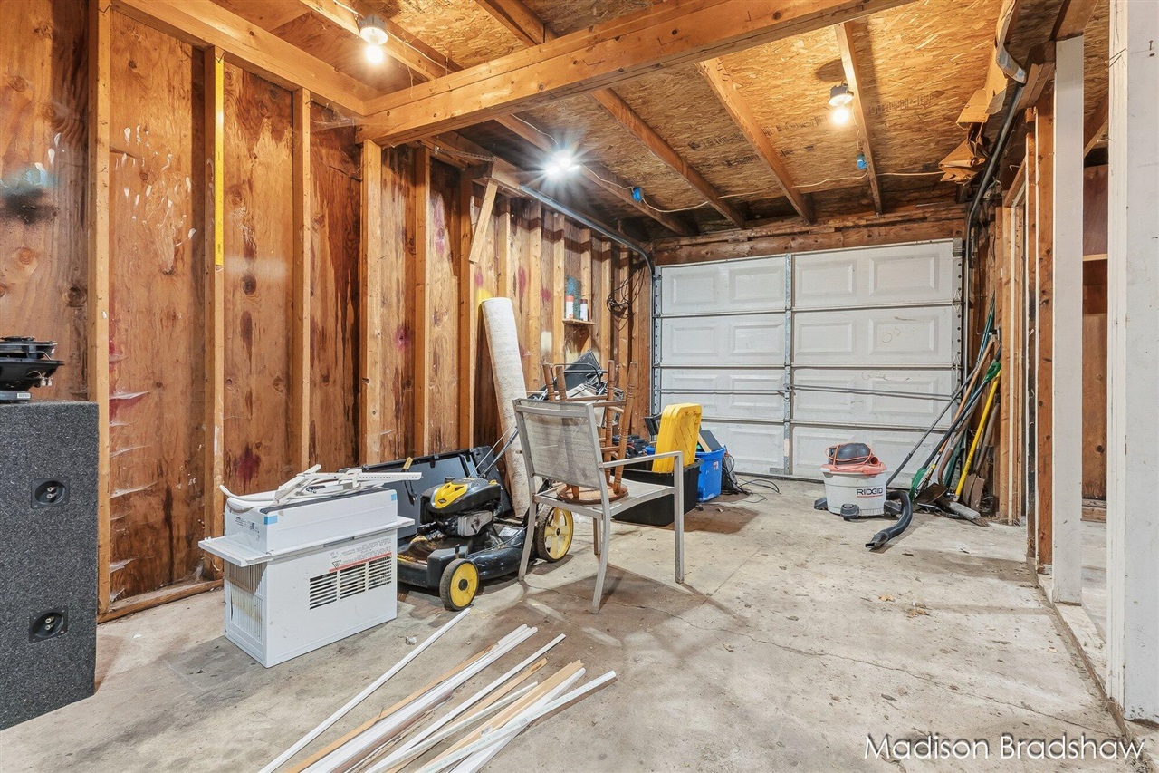 2655 Longfellow Avenue, Wyoming, MI, 49509-2010