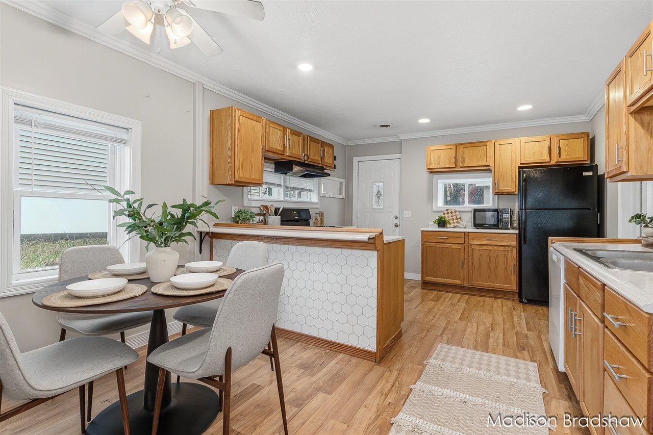 2655 Longfellow Avenue, Wyoming, MI, 49509-2010