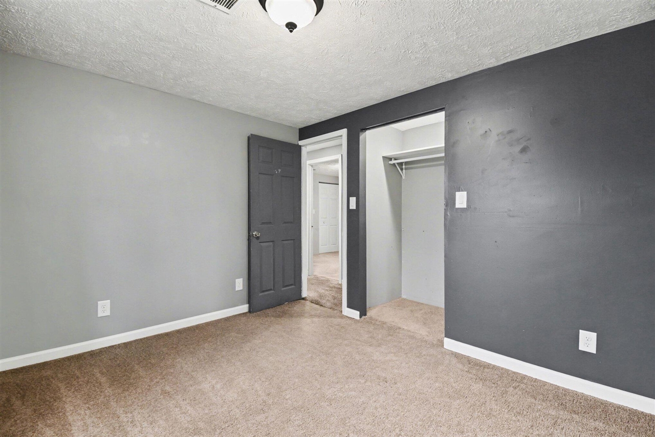 3245 138th Avenue, Hamilton, MI, 49419-9555